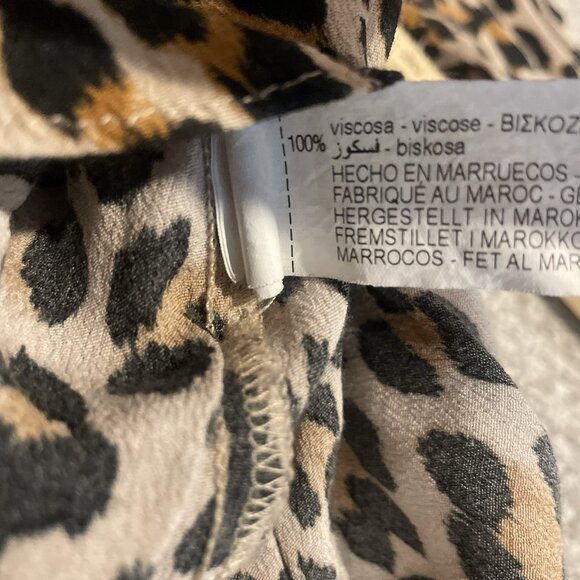 Zara Shirt Women's Medium Cheetah Leopard Print ButtonDown Blouse Viscose Pocket - Picture 4 of 6